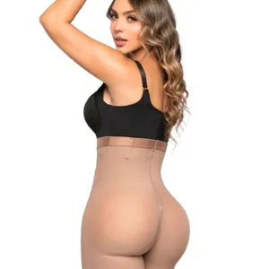 Alternative view of Modelo 4004